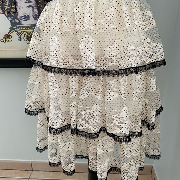 ⚫️ NWT Shoshanna Stacia Lace Tiered Polka Dot Anthropologie Dress Size 4 - Picture 4 of 16